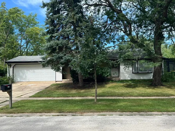 852 Beechwood Rd, Buffalo Grove, IL 60089