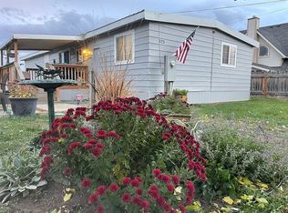 525 3rd St, North Powder, OR 97867