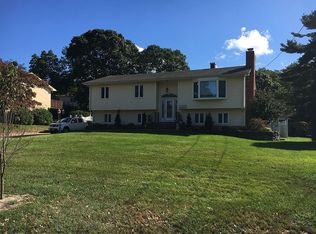 1295 Wedgewood Rd, Wall Township, NJ 07762