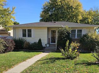 3503 Linden Dr, Kearney, NE 68847