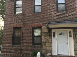1756 Clintonville St #2FL, Whitestone, NY 11357