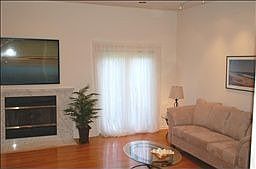 2nd image of 21 Andrea Dr