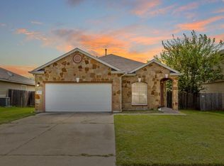 2009 Blewett Dr, Hutto, TX 78634