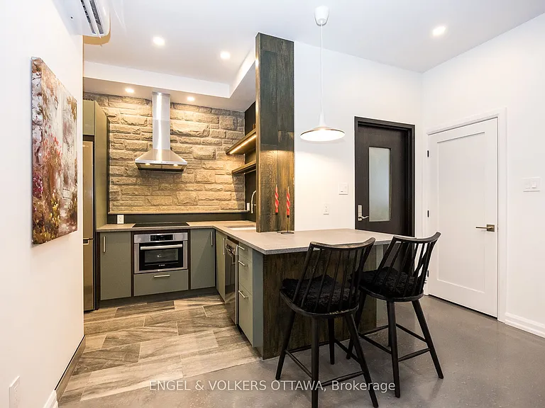 178 Main St #C — Photo 34