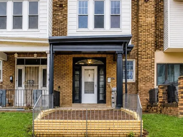 880 Granite St, Philadelphia, PA 19124