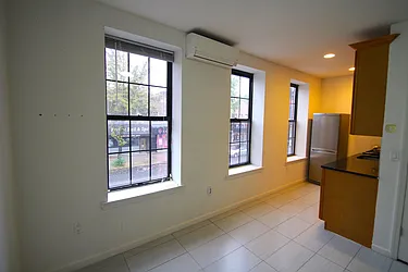 Rented by Nest Seekers International