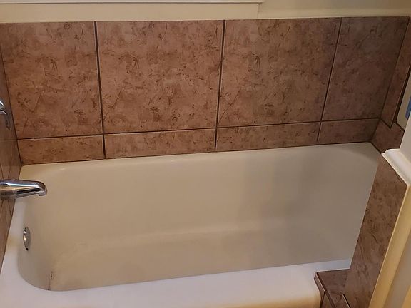3rd image of 669 27th St