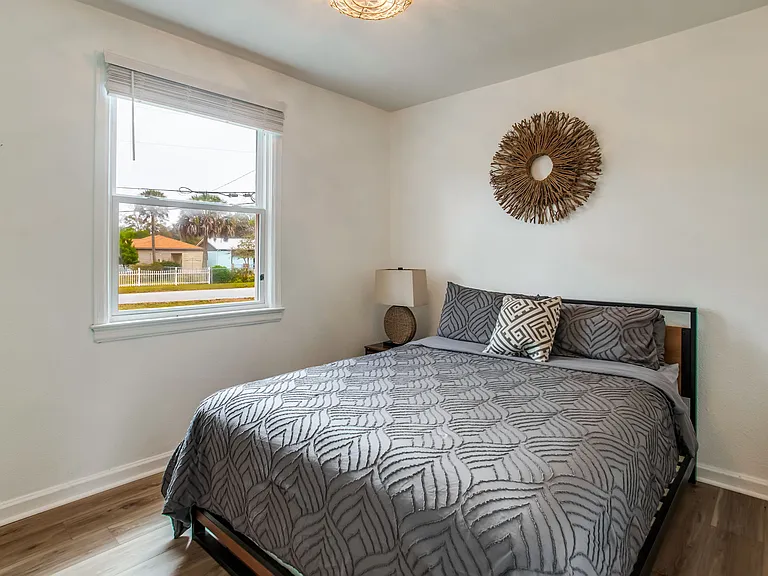 102 Alba Plena St — Photo 16