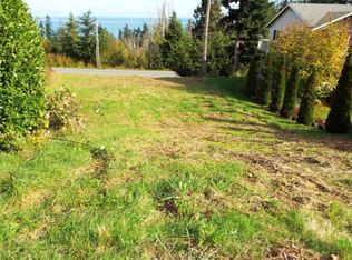 90 Coho Ln, Camano Island, WA