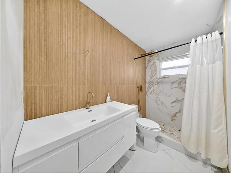 849 Camellia Dr — Photo 17
