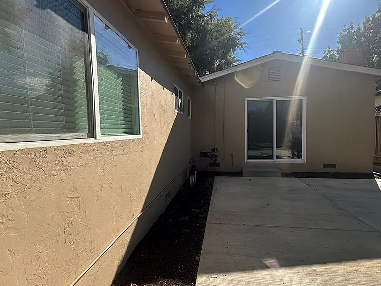4309 Ross Ave — Photo 73