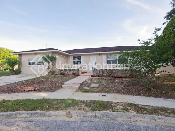 7413 Navel Tree Ct, Orlando, FL 32818