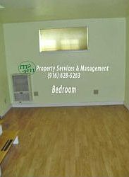 3rd image of 1761 Iris Ave