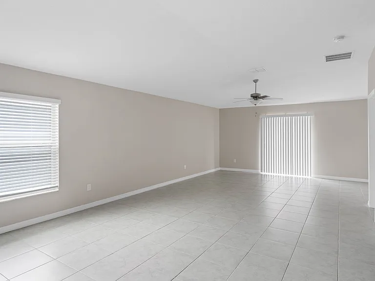 39895 Harvest Creek Ln — Photo 16