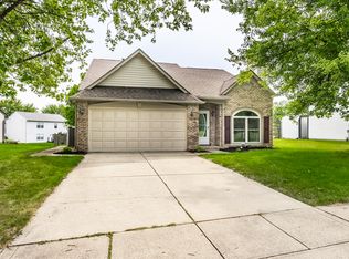 2371 Canvasback Dr, Indianapolis, IN