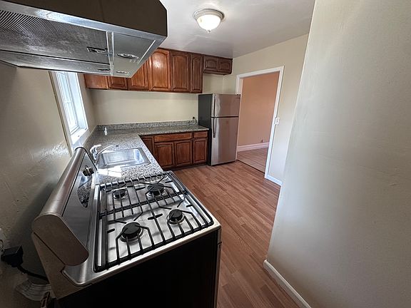 2nd image of 3231 Brookdale Ave #B