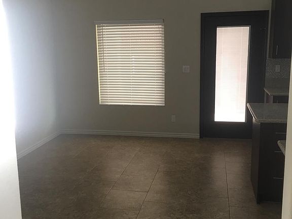 4th image of 512 Firstwood #512-B