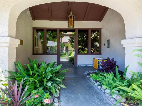 353 N Colorado Pl APT 205, Long Beach, CA 90814