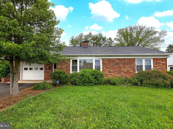 1919 Wilson Ave, Lancaster, PA 17603