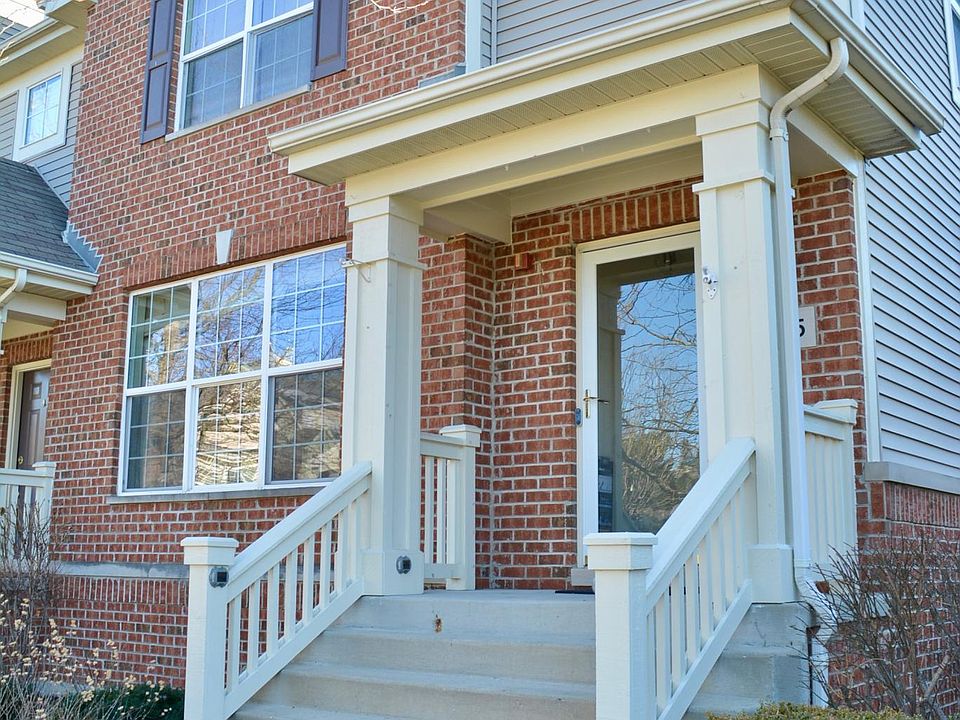 1st image of 325 Bradbury Ln