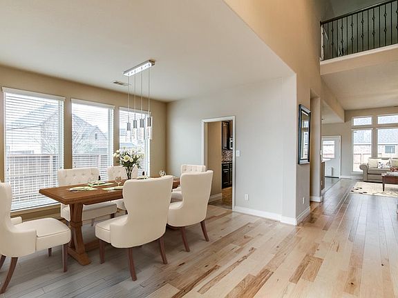 4th image of 28714 Park Hills Ct