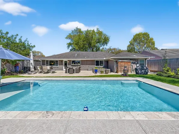 4325 Willowbend Blvd, Houston, TX 77035