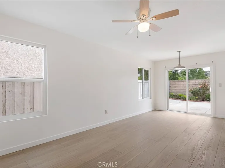 3854 Lost Springs Dr — Photo 15