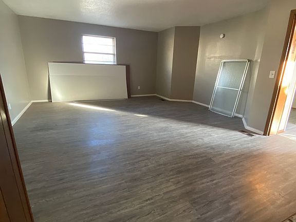 3rd image of 5408 NW 64th St
