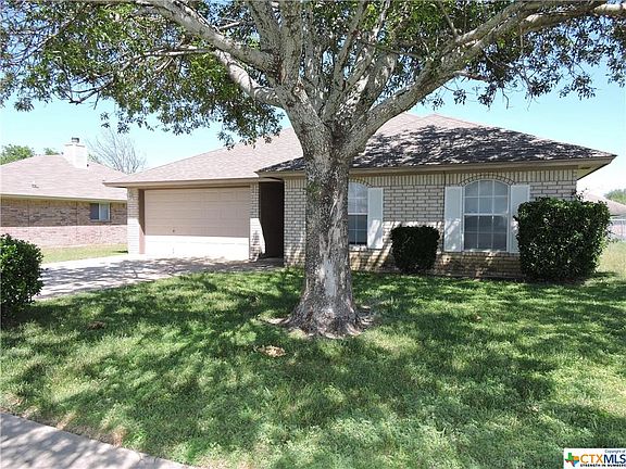 4th image of 3906 Riverrock Dr