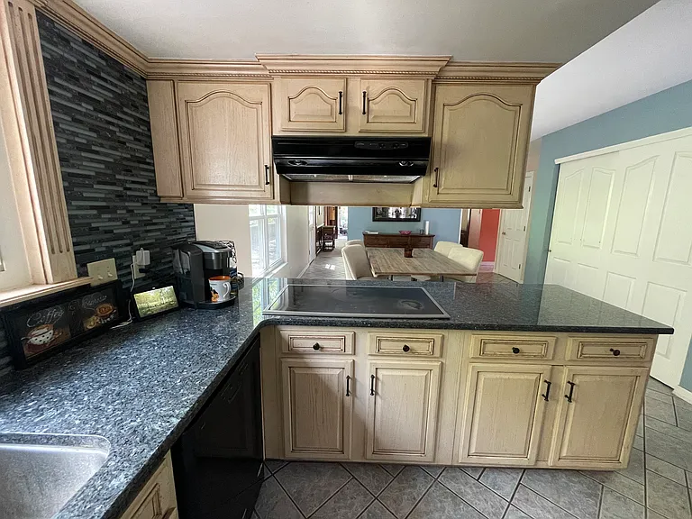 3410 Starwood Rd — Photo 7