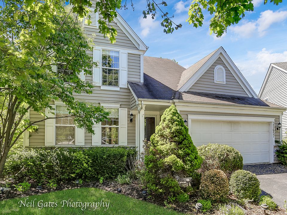 1st image of 2S657 Westbury Ct