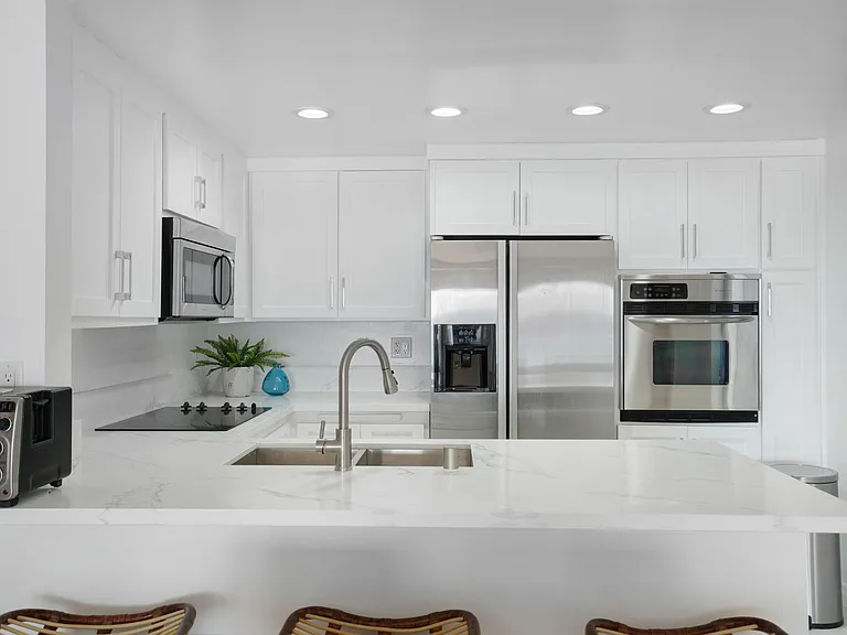 18111 Coastline Dr #2 — Photo 19