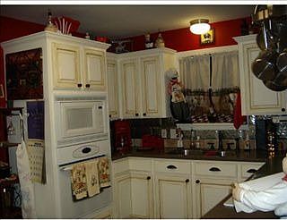 3rd image of 9525 Palmetto Ln