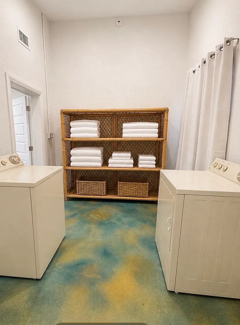 4 bed, 3000 sqft, $6,000 — Photo 4