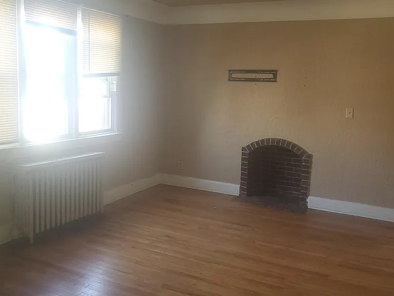 17147 Monica St #2-1 — Photo 12