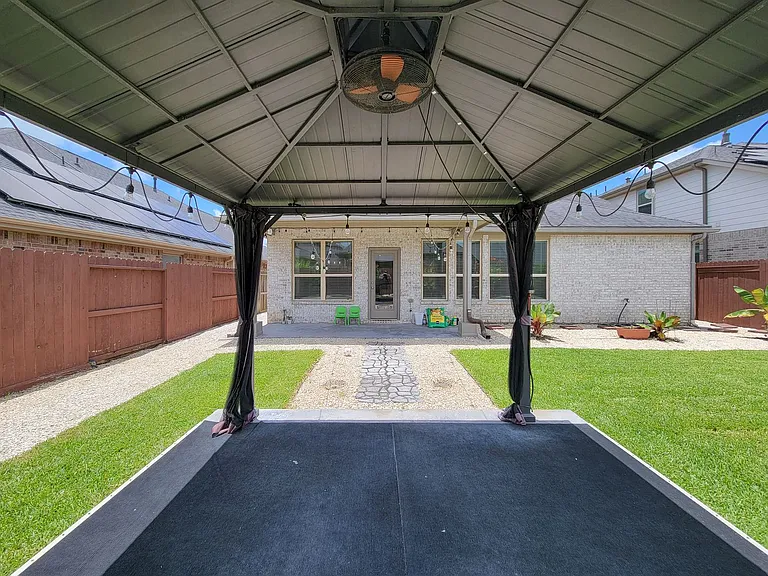 28638 Monarch Cliffs Dr — Photo 49