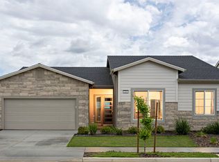 3718 N Hermosa St, Visalia, CA 93291