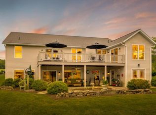 21070 Floralwood Dr, Howard, OH 43028