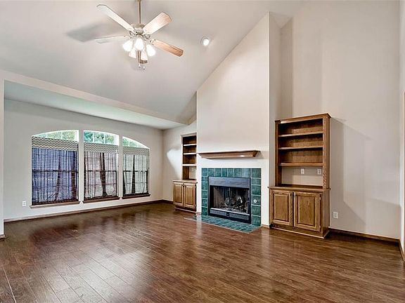 4th image of 3601 W Beech Dr
