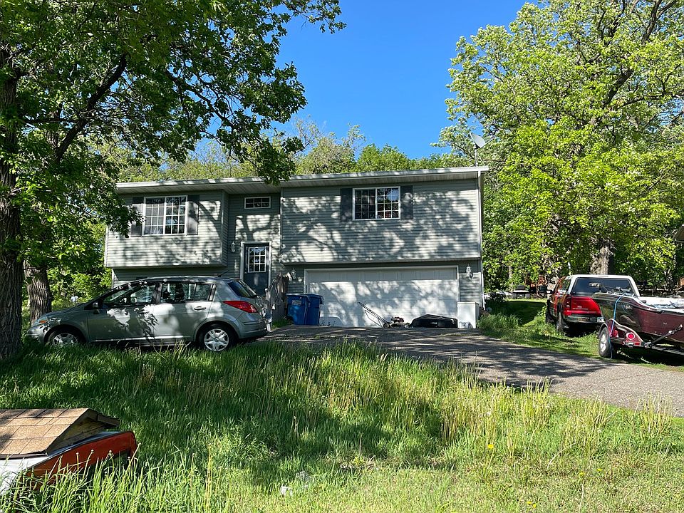 1st image of 1932 N Benton Dr