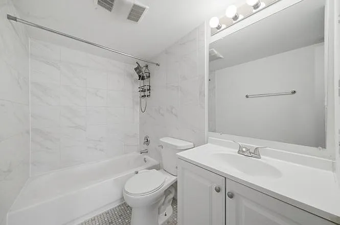 900 Perrie Dr #204 — Photo 10