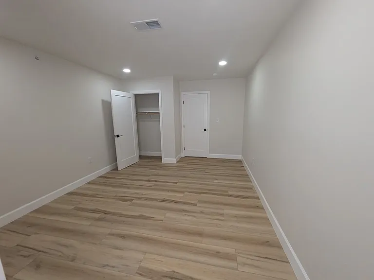 44 Warner St #5B — Photo 7