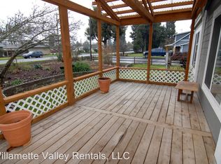 93952 Prairie Rd, Junction City, OR 97448