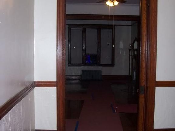 5th image of 3042 N Ashland Avenue # Fl 1ST