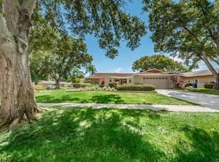 2802 Quail Hollow Rd E, Clearwater, FL 33761