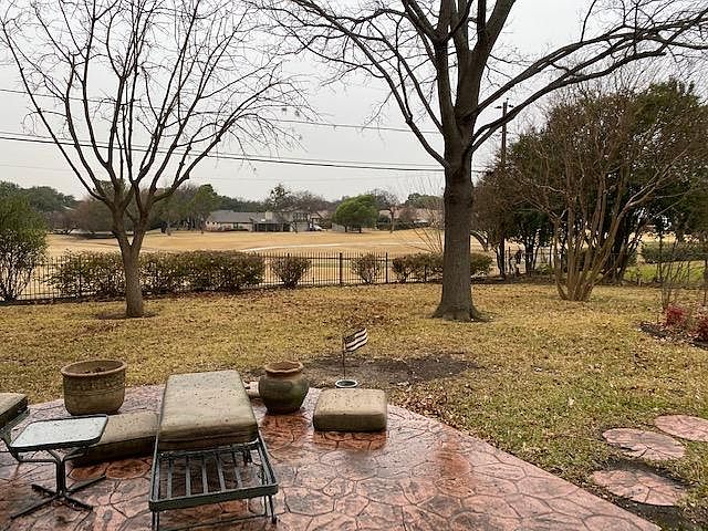 1st image of 14347 Tanglewood Dr