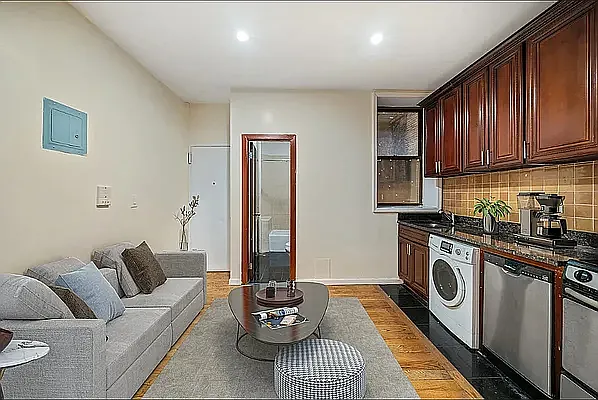 Rented by Vector New York, LLC | media 2