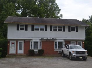 W Mc Cord St, Centralia, IL 62801