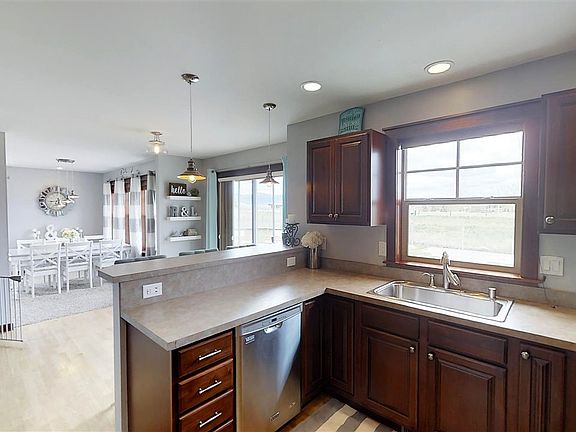 4th image of 3732 Juliet Dr