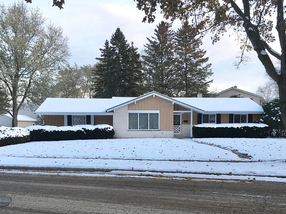1st image of W60N966 Glenwood Dr
